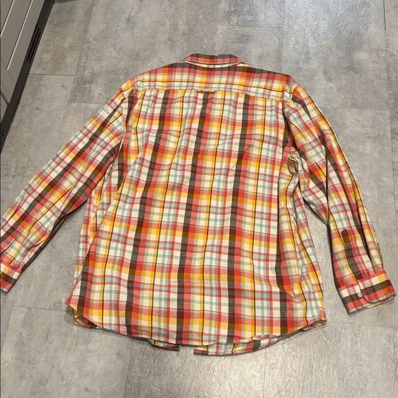 Men’s Pendleton button up - Picture 3 of 3